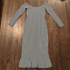 House of Harlow Midi dress